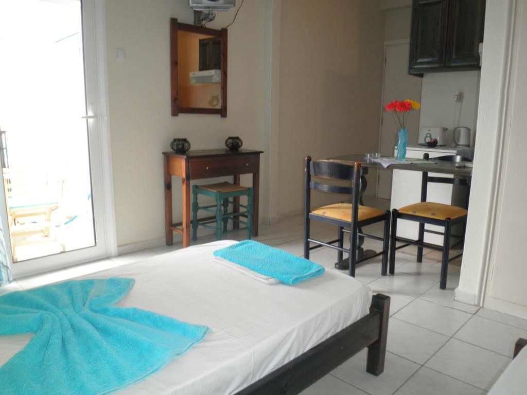 Babis Hotel Skiathos Town Ngoại thất bức ảnh